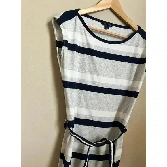 Tommy Hilfiger Stripe Dress Size Small - Picture 2 of 11